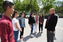 ALİ KORKUT - Başkan Ali Korkut'tan Öğrencilere Tatil Sürprizi