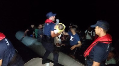Didim'de 54 Kaçak Göçmen Yakalandı