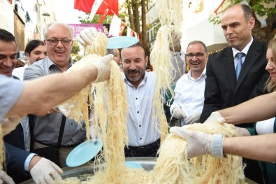 Pişmaniye Festivali'nin İkinci Ayağı İzmit'te Devam Edecek