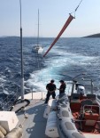 Sürüklenen Teknede Ki 4 Kişiyi Sahil Güvenlik Ekipleri Kurtardı