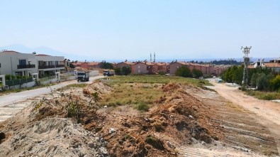 Büyükşehir Karaova'ya Park Yapacak