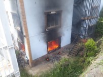 GENÇ OSMAN - FETÖ'den Kapanan Yurtta Çıkan Yangın Korkuttu