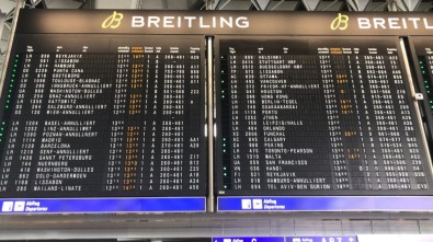 Frankfurt Havaalanı'nda 50 Uçak Seferi Durduruldu