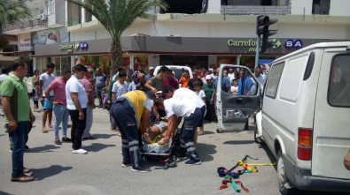 Mersin'de Kaza Açıklaması 4 Kişi Yaralı