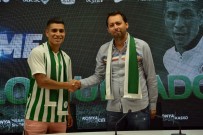 Perulu Milli Oyuncu Atiker Konyaspor'a İmzayı Attı