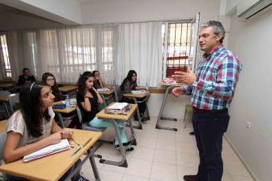 Üniversite Yolunda 'Tercih' Desteği