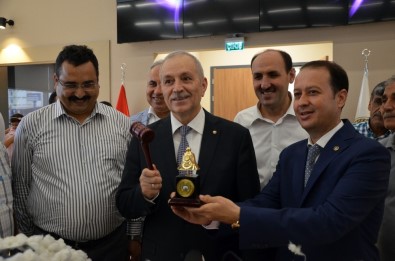 Adana'da İlk Kütlü Pamuk Elektronik Borsada Alıcısını Buldu