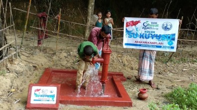 Arakanlılar'dan Sivas'a Su Kuyusu Duası