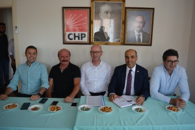 CHP Son Gelişmeleri Bigadiç'de Değerlendirdi