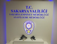 ÇOCUK HASTANESİ - Hastane Önünde Yaşanan Silahlı Kavga Güvenlik Kamerasında