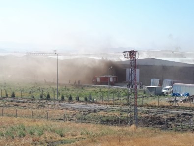 Kahramanmaraş'ta Fabrika Yangını Korkuttu