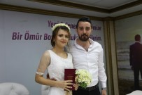 TÜRK BAYRAĞI - Özel Tarihi Samsun'da Evlilikle Taçlandırdılar