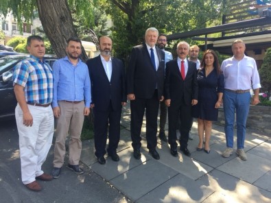 Başkan Gül, Avrupa Birliği Delegasyon Yöneticileriyle Bir Araya Geldi