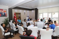 TÜRK BAYRAĞI - Filistinli Tekvandoculardan Başkan Cabbar'a Ziyaret