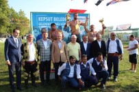 BAŞPEHLİVAN - Kepsut'ta Yağlı Güreşler Nefes Kesti