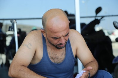 Lastik Bot Faciasından Iraklı İki Ailenin Dramı Çıktı