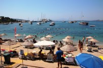 BAHAMA - Lübnanlı Turistler Bodrum'a Gemi İle Geldi