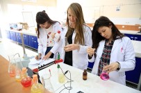 SÜLEYMAN DEMIREL ÜNIVERSITESI - SDÜ Öğrencileri Bekliyor