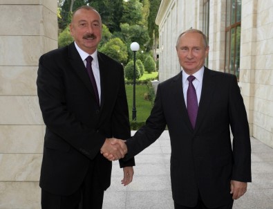 Azerbaycan Cumhurbaşkanı Aliyev, Rusya Devlet Başkanı Putin İle Soçi'de Görüştü