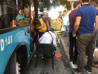 Beyoğlu Tarlabaşı'nda Özel Halk Otobüsü Şoförüne Bıçaklı Saldırı