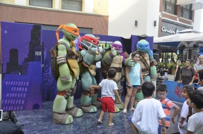 Ninja Kaplumbağalar Forum Mersin'de Çocuklarla Buluştu