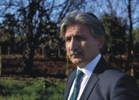 FATIH GENEL - Yüreğir Kaymakamı Fatih Genel'in Kitabı Açıklaması 'Az Daha Çoktur' Tükendi