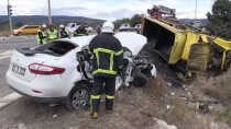 Bolu'da Kamyonla Otomobil Çarpıştı Açıklaması 1 Ölü, 3 Yaralı Haberi