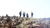 ŞAFAK VAKTI - Eren Günü Etkinliklerinde Silahlar Susmadı