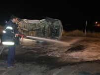 HÜYÜKLÜ - Kahramanmaraş'ta Minibüs İle Otomobil Çarpıştı Açıklaması 5 Yaralı