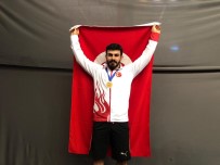 FATİH CENGİZ - Kayseri Şekersporlu Fatih Cengiz 77 Kiloda Dünya Şampiyonu Oldu