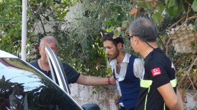 Manavgat'ta Park Halindeki Araçta Silah Ve Uyuşturucu Ele Geçirildi