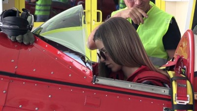 Türk Kadın Akrobasi Pilotunun Fotoğrafı ABD Müzesinde