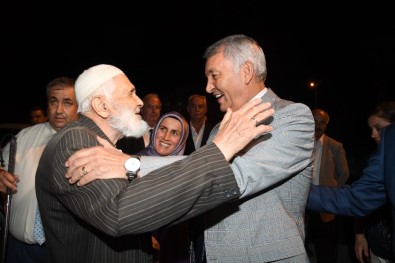 Başkan Günaydın Açıklaması 'Isparta'nın Hizmetçiliğinden Memnunum'