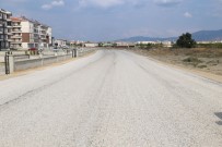 PELITKÖY - Burhaniye'de Toplu Konut Bölgesine 21 Bin 700 Metre Kare Asfalt