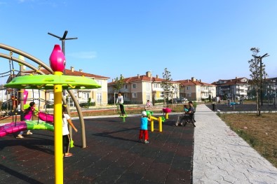 Serdivan'da Parklar 24 Saat Kontrol Altında