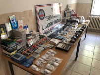 BLUETOOTH - Suriyeli Şahsın Evinden Çıkanlar Şoke Etti