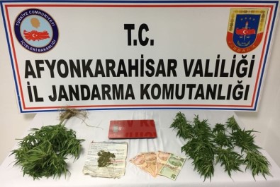 Afyonkarahisar'da Uyuşturucu Operasyonu; 2 Gözaltı