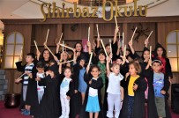 PROFESÖR - ESPARK'ta Çocuklar 'Sihirli Dünya'da' Buluştu