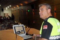 TRAFİK EĞİTİMİ - Servis Ve Ticari Araç Sürücülerine Polisten Eğitim