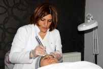 DEKOLTE - Eslamer'de Dermapen Tedavisi