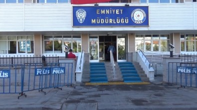 Kırıkkale'de 21 Doktor Gözaltına Alındı