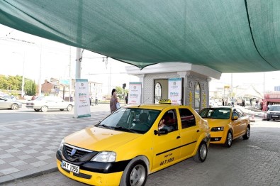 Malatya'da Modern Taksi Durakları Yapılıyor