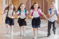 OMURGA EĞRİLİĞİ - Okul çantaları omurga sağlığını tehdit ediyor