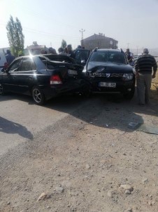Ağrı'da Trafik Kazası Açıklaması 3 Yaralı