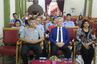 Burhaniye'de Belediye Personeline Etik Davranış İlkeleri Eğitimi