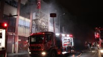 Bayrampaşa'da Çorap Fabrikasında Yangın