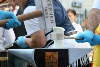 KEÇİ SÜTÜ - Örsün Üzerinde Bu Kez Demir Değil Dondurma Dövüldü