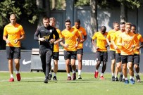 METİN OKTAY - Şampiyonlar Ligi Hazırlıkları Başladı