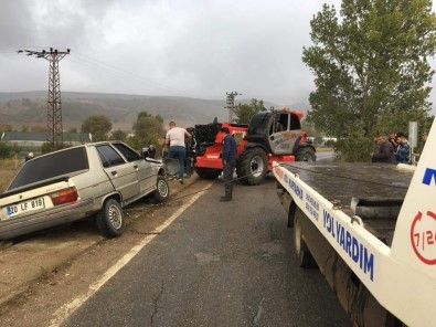 Simav-Emet Karayolu'nun 4. Kilometresindeki Köprü Kazalara Davetiye Çıkartıyor