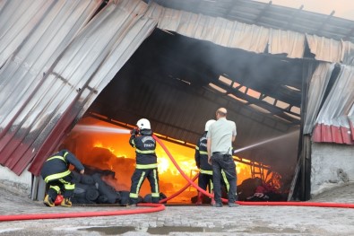Kahramanmaraş'ta Tekstil Fabrikasında Yangın